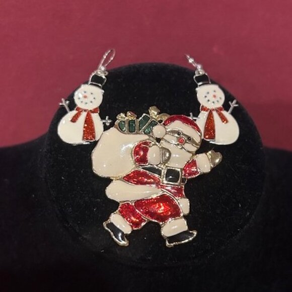 HOLIDAY🎄🎄SANTA Enamel Brooch and SNOWMAN Earrings - Picture 5 of 8